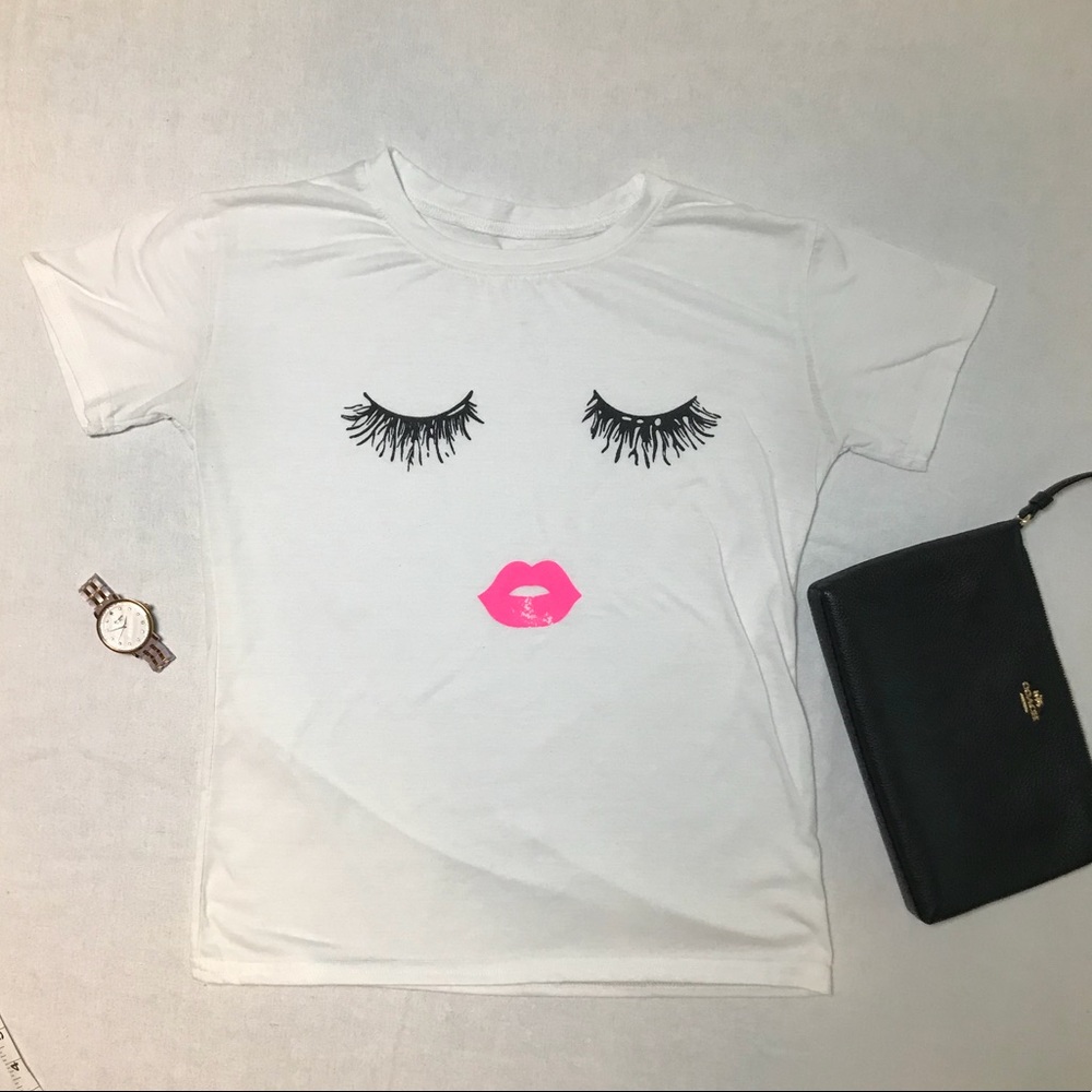 This is an adorable top. Size small